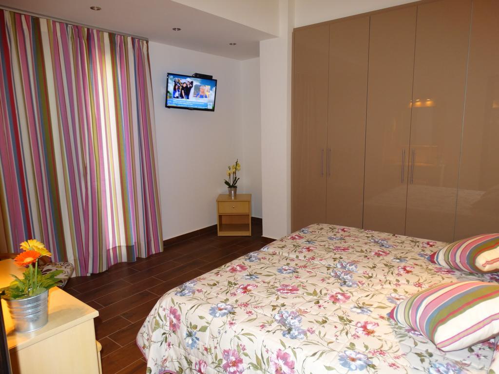 Dassia Beach Pension Экстерьер фото