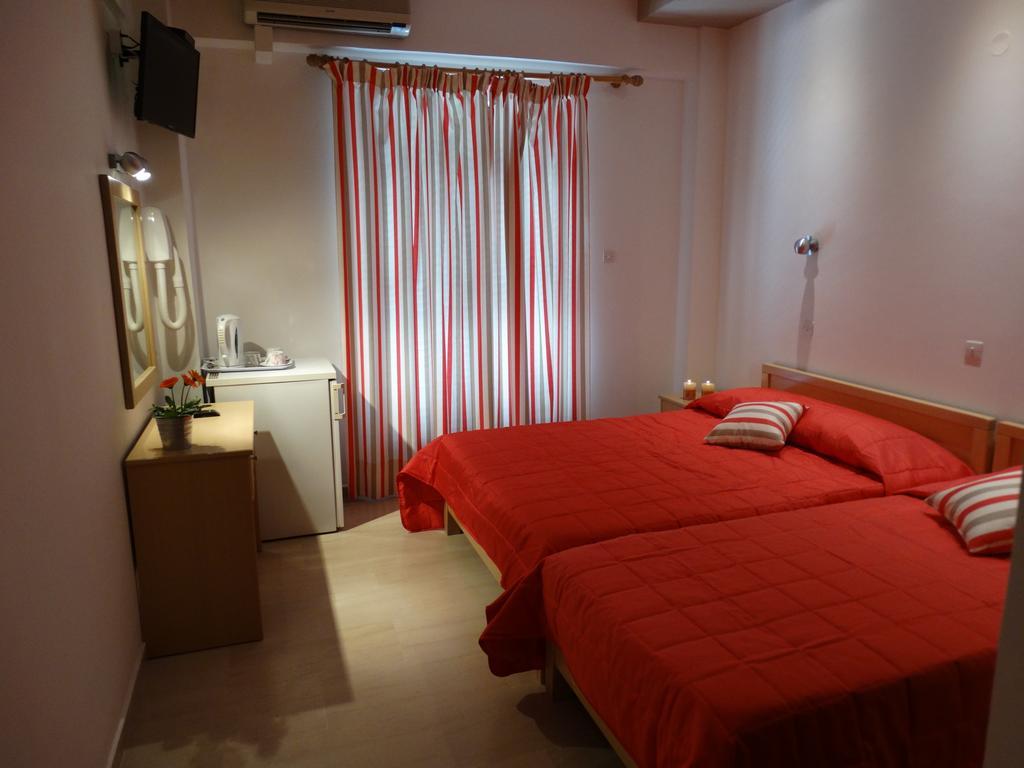 Dassia Beach Pension Экстерьер фото