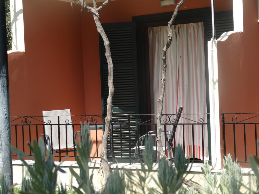 Dassia Beach Pension Экстерьер фото