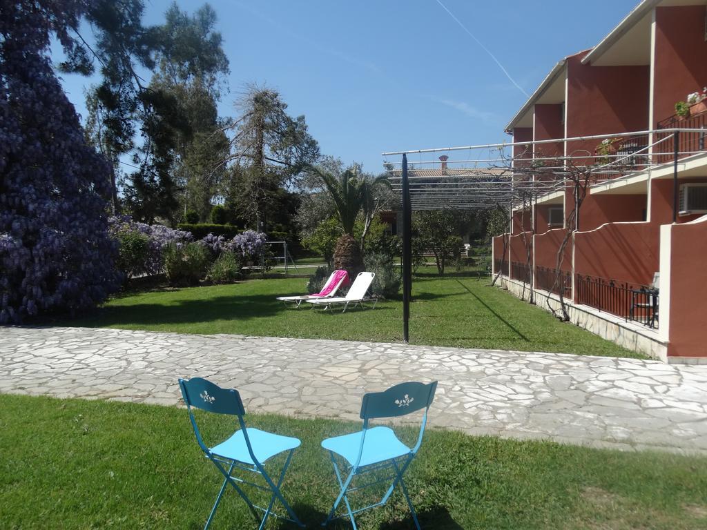 Dassia Beach Pension Экстерьер фото
