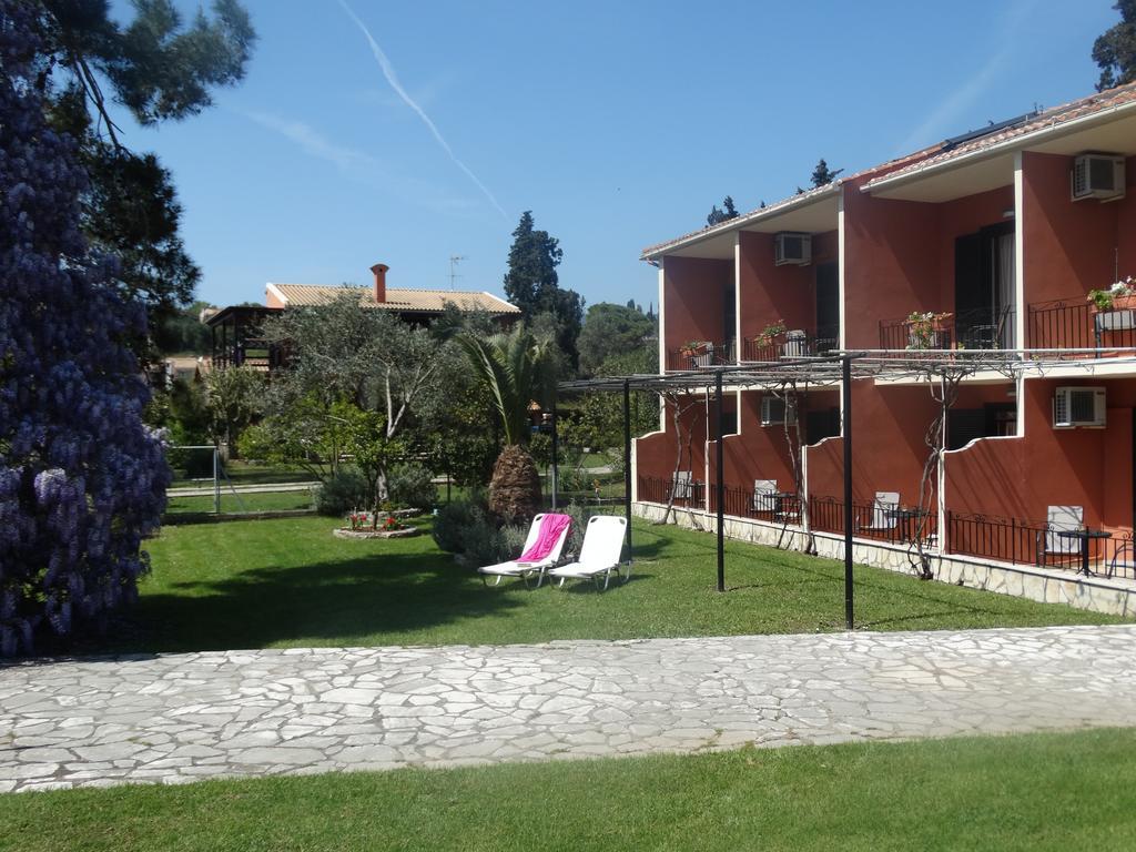 Dassia Beach Pension Экстерьер фото